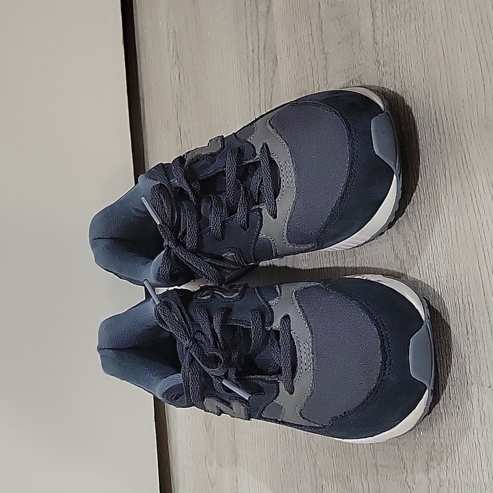 New Balance 530